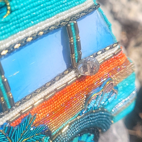 Mary frances catch a wave car van bag - Picture 10 of 17